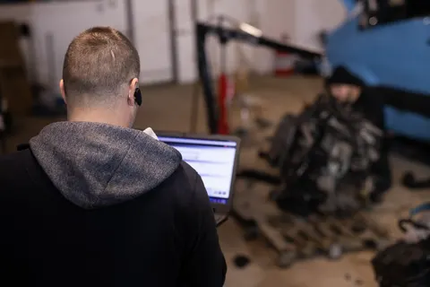 Diagnoză computerizată în atelier